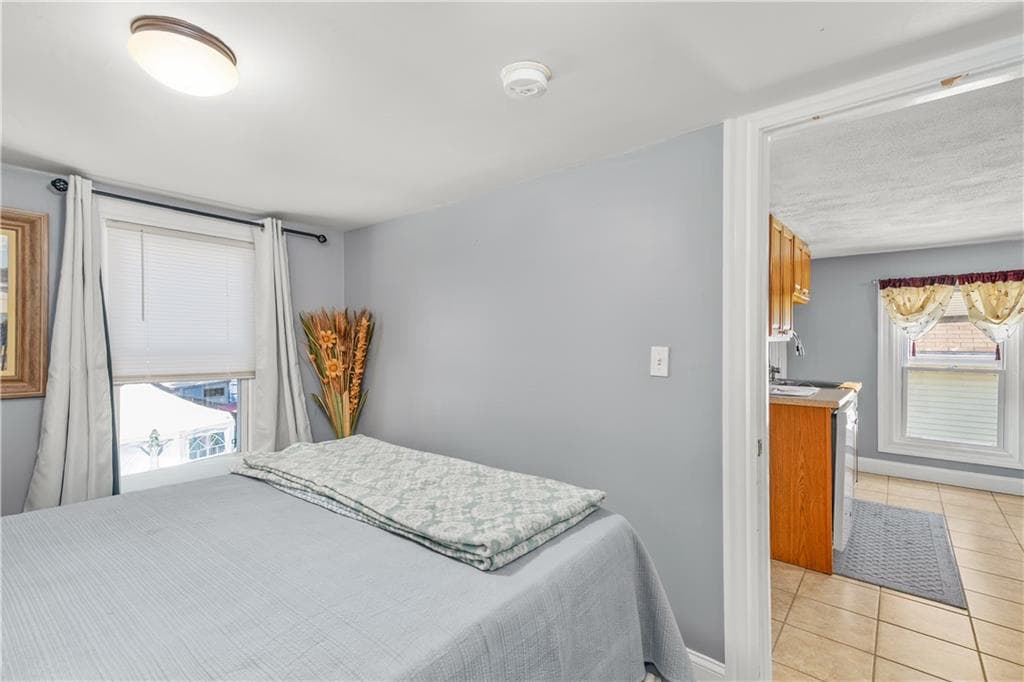 62 Mary Avenue photo 13