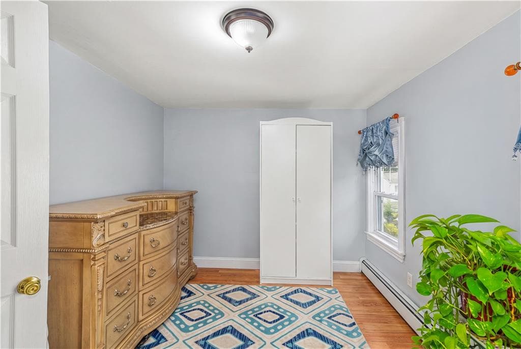 62 Mary Avenue photo 9