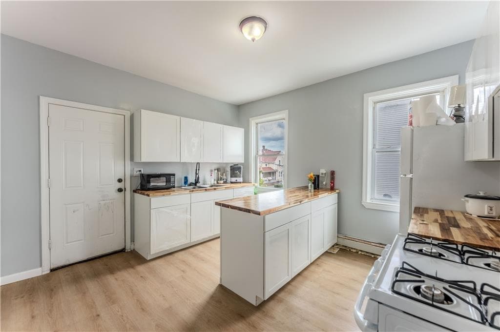 Multi Family at 271 Union Avenue, Providence, photo 5 of 18