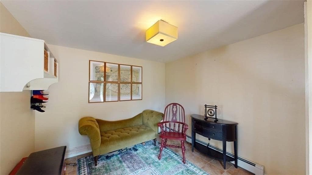 150 Coolidge Street photo 5