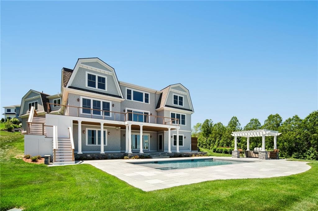 19 Searidge Drive photo 40