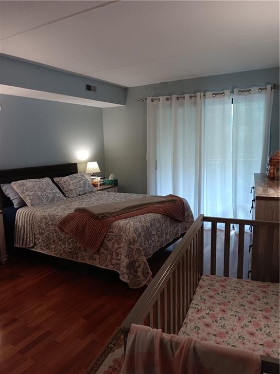 650 East Greenwich Avenue UNIT 3-305 photo 11