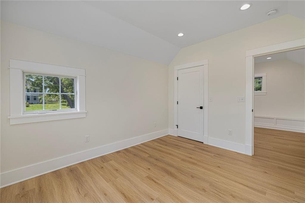 561 Bristol Ferry Road UNIT A photo 26
