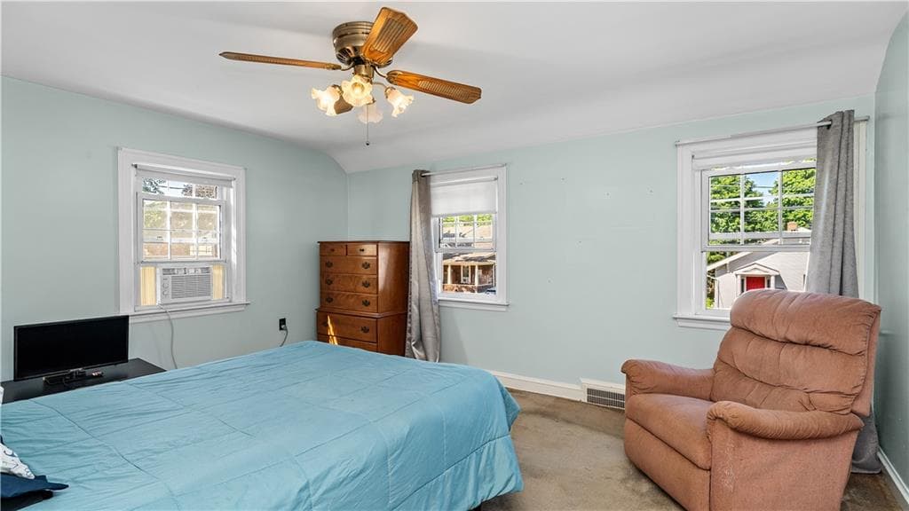33 Linden Avenue photo 23