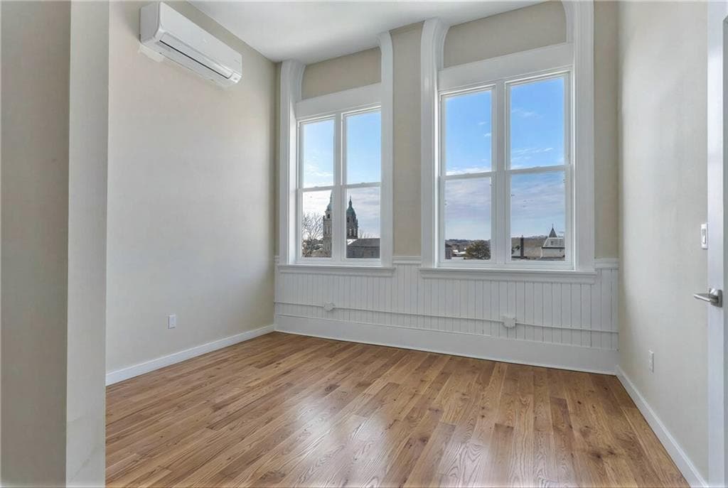 72 Kendrick Avenue photo 8