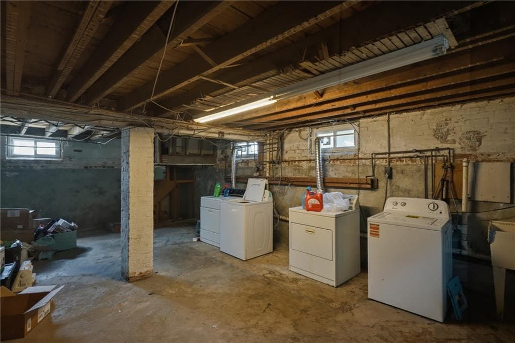 Multi Family at 981 Smith Street, Providence, photo 38 of 44