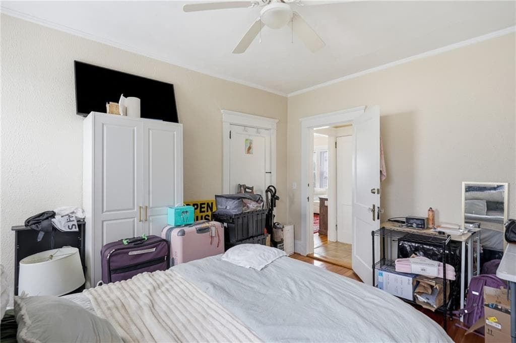 Multi Family at 981 Smith Street, Providence, photo 18 of 44