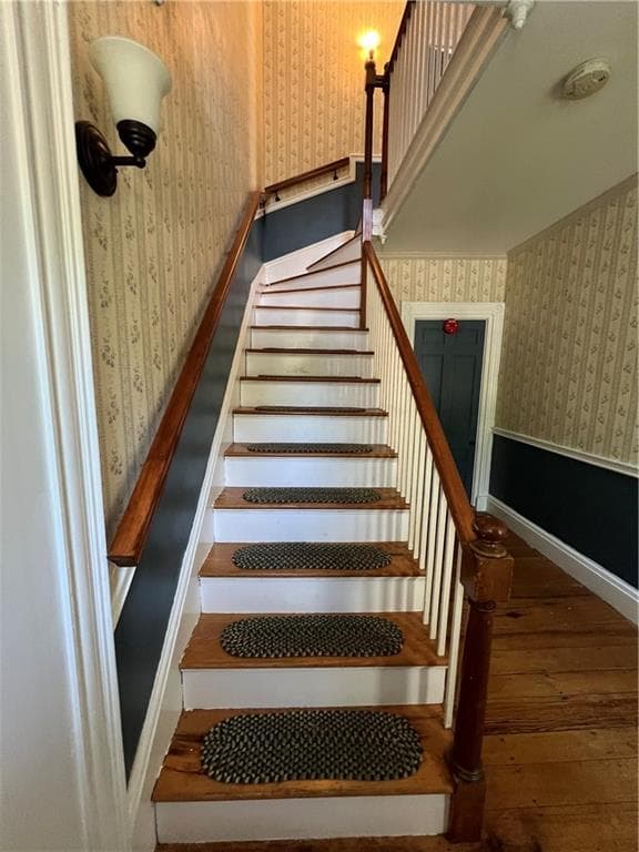 Multi Family at 189 Danielson Pike, Scituate, photo 22 of 44