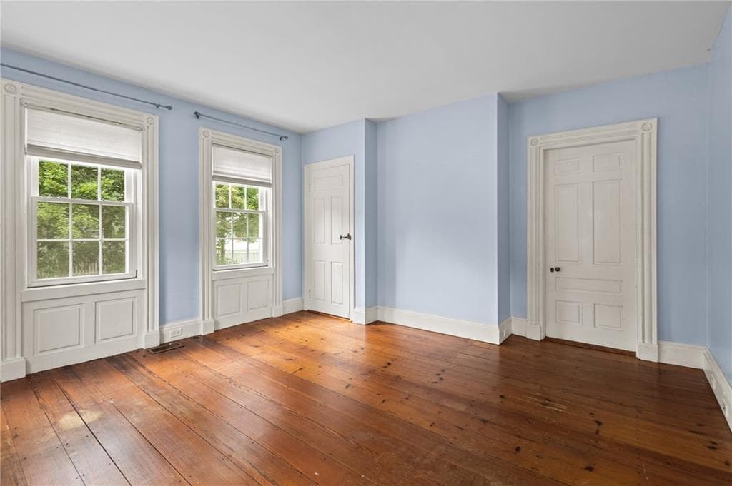 Multi Family at 189 Danielson Pike, Scituate, photo 19 of 44