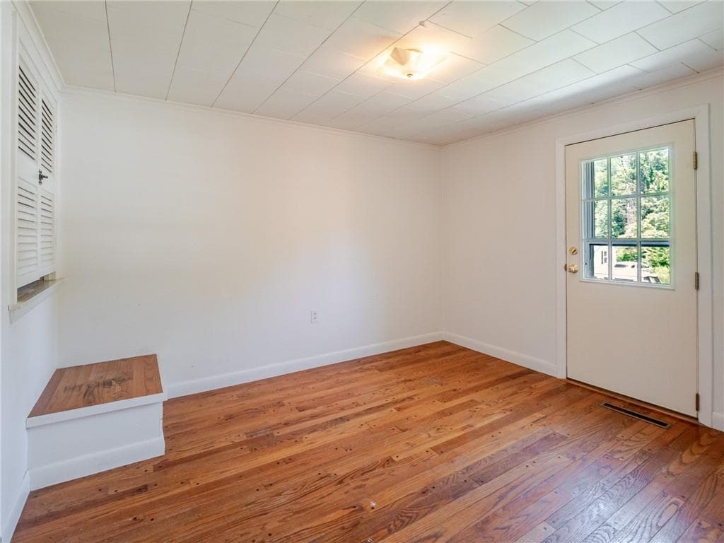 Multi Family at 657 Danielson Pike, Scituate, photo 23 of 26