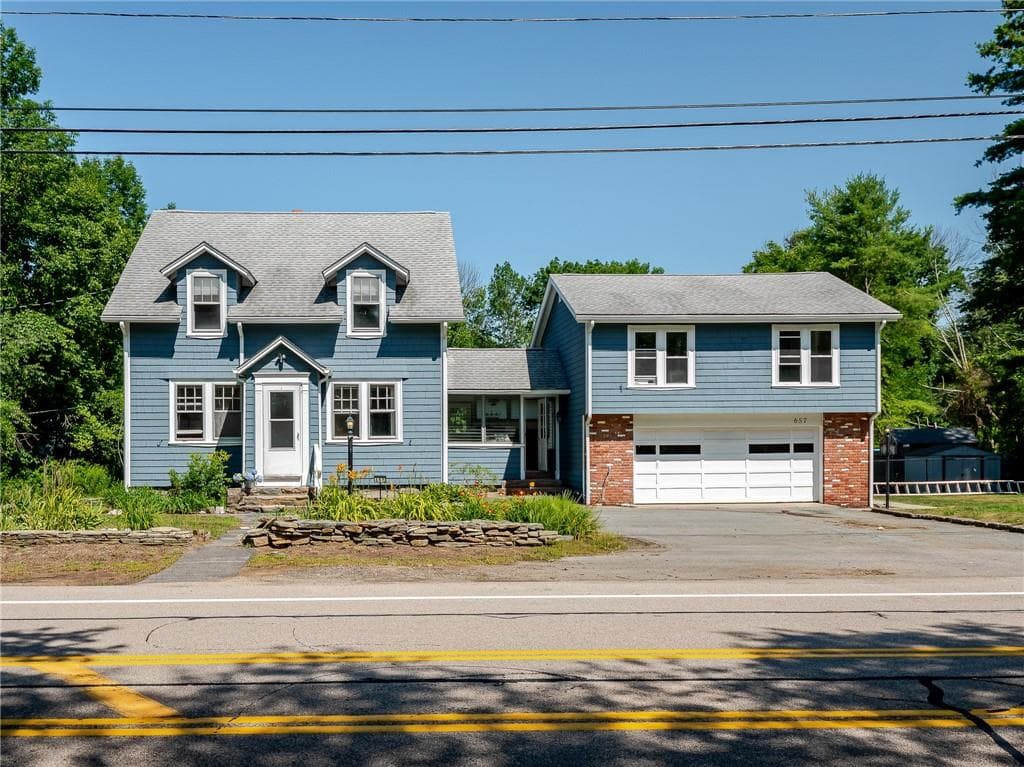657 Danielson Pike