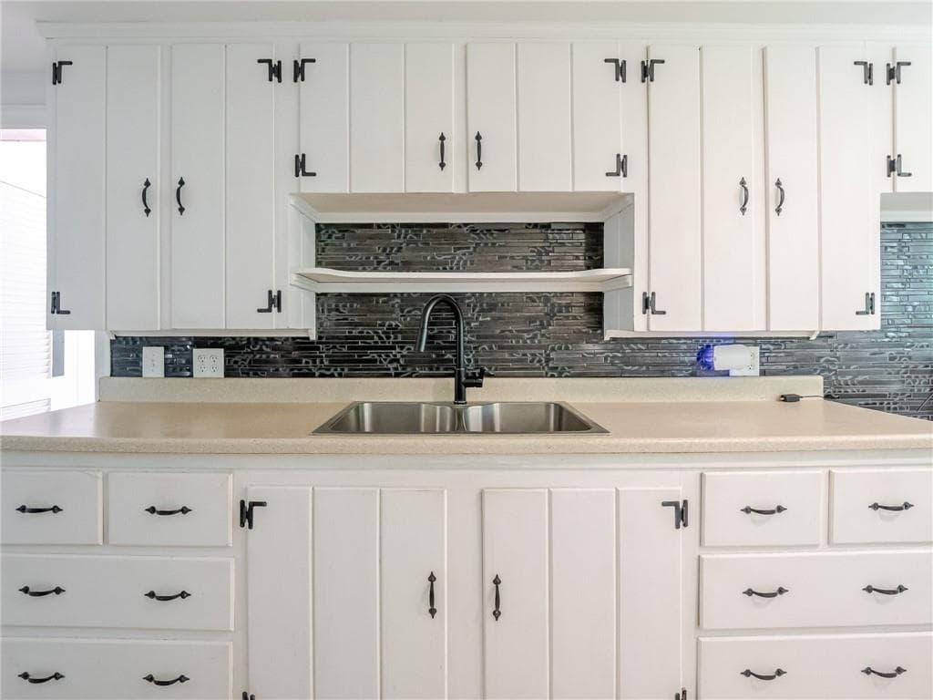 Multi Family at 657 Danielson Pike, Scituate, photo 9 of 26