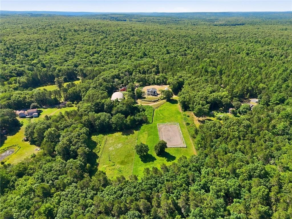 224 Greenhouse Road photo 45