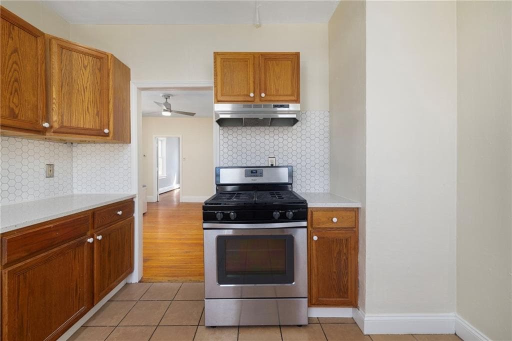 559 Branch Avenue photo 17