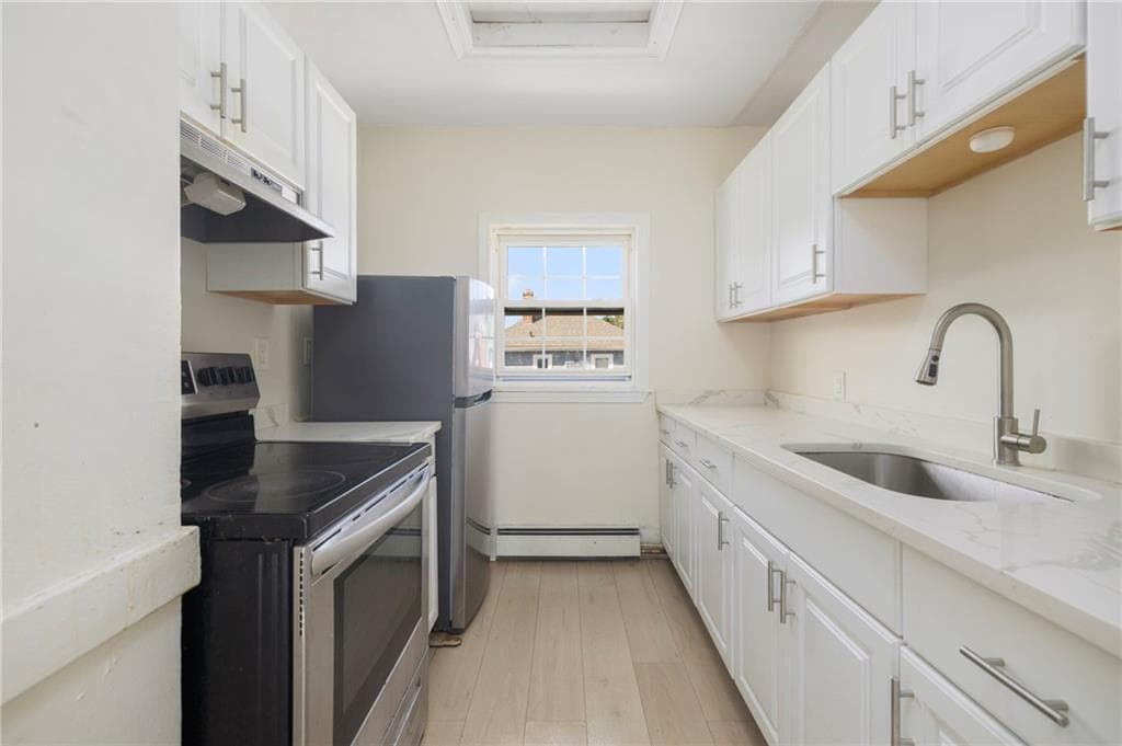 559 Branch Avenue photo 33