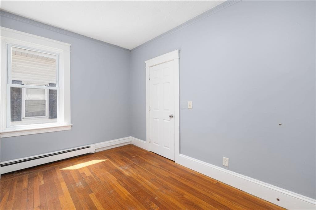 559 Branch Avenue photo 19