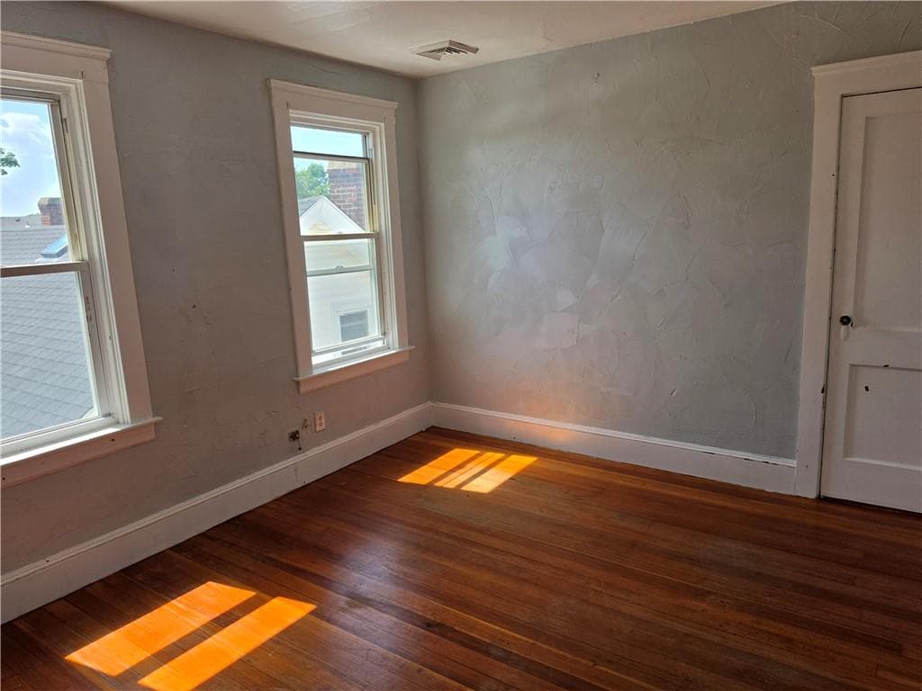 Multi Family at 112 Bernon Street, Providence, photo 22 of 35