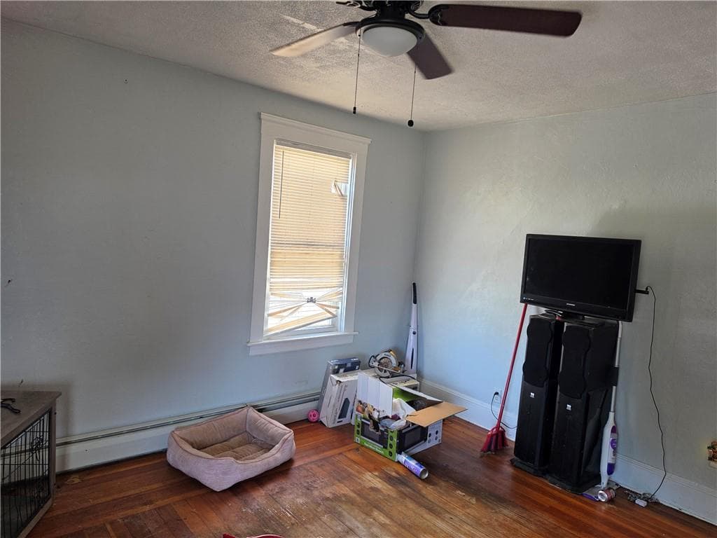 Multi Family at 112 Bernon Street, Providence, photo 10 of 35