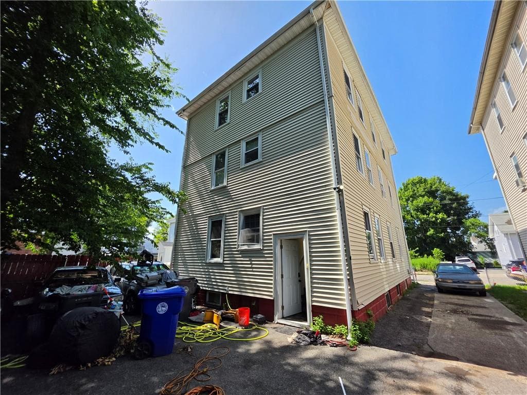 Multi Family at 112 Bernon Street, Providence, photo 35 of 35