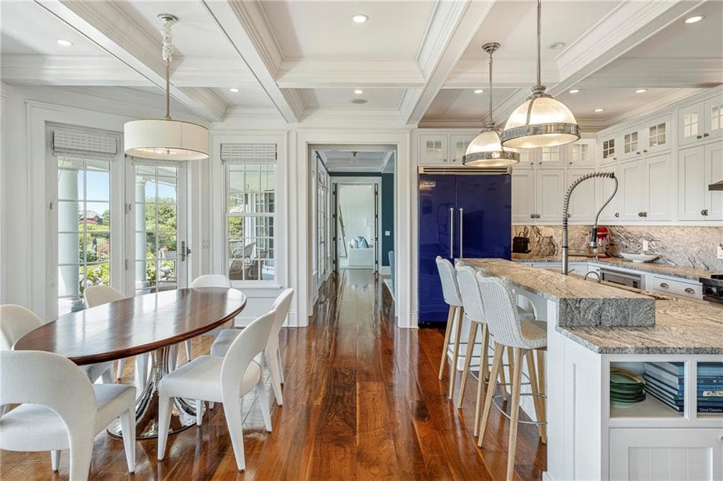 Single Family Residence at 231 Carnegie Harbor Drive, Portsmouth, photo 11 of 38