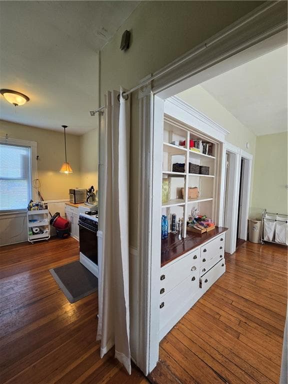 Multi Family at 73 Beacon Avenue, Providence, photo 14 of 36