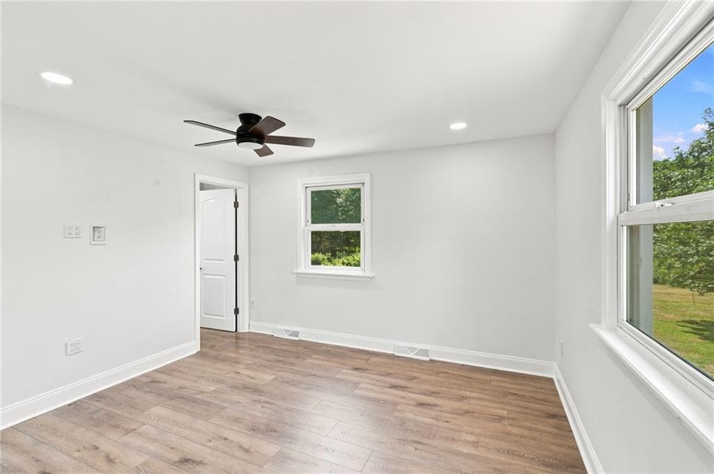 Single Family Residence at 53 Buena Vista Avenue, Warwick, photo 12 of 34