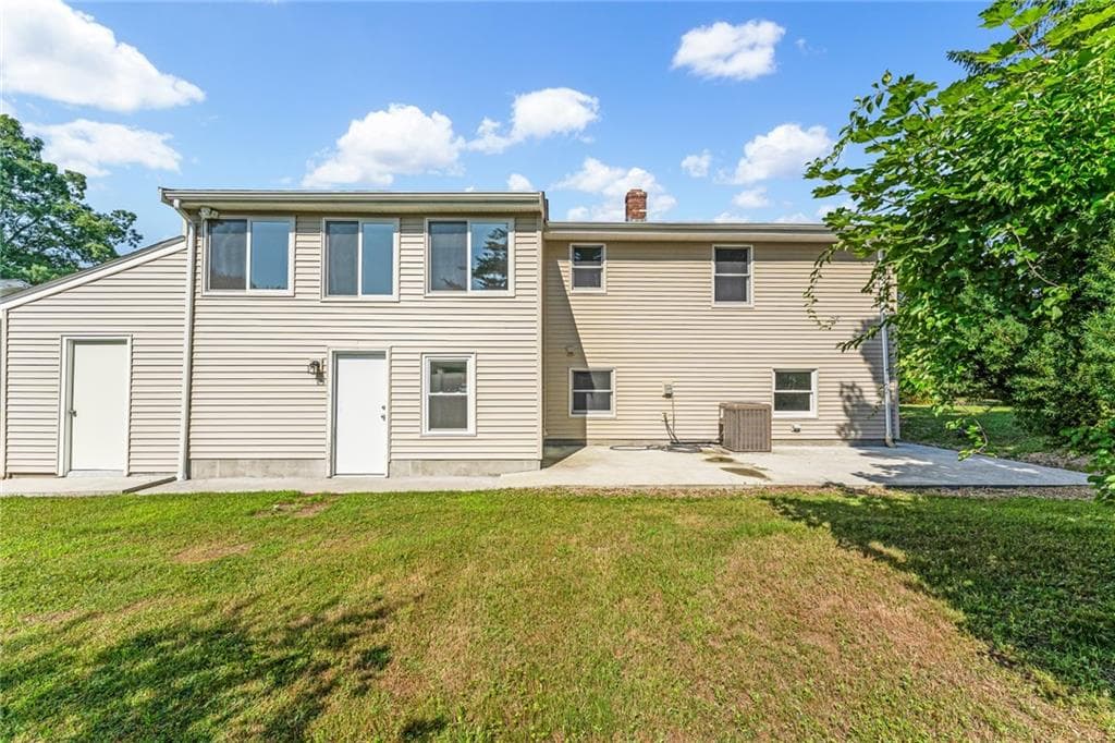 Single Family Residence at 44 Atwells Avenue, Johnston, photo 32 of 36