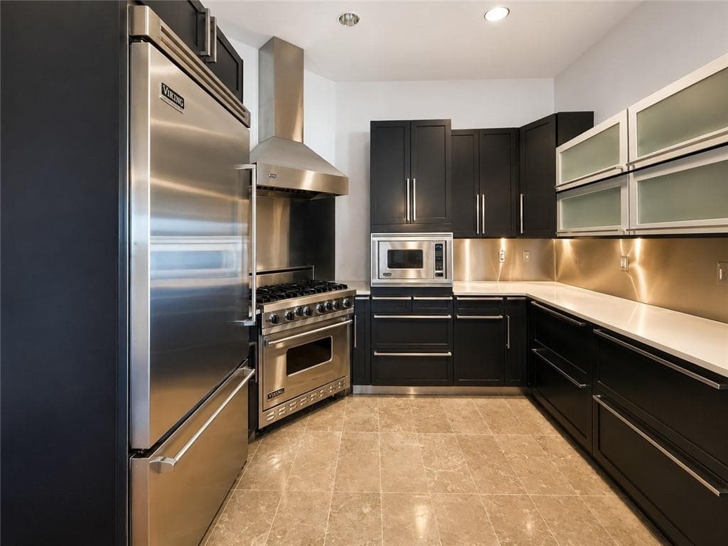 1000 Chapel View Boulevard UNIT 308 photo 6