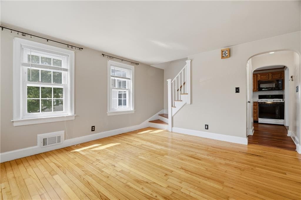 74 Macarthur Road photo 10