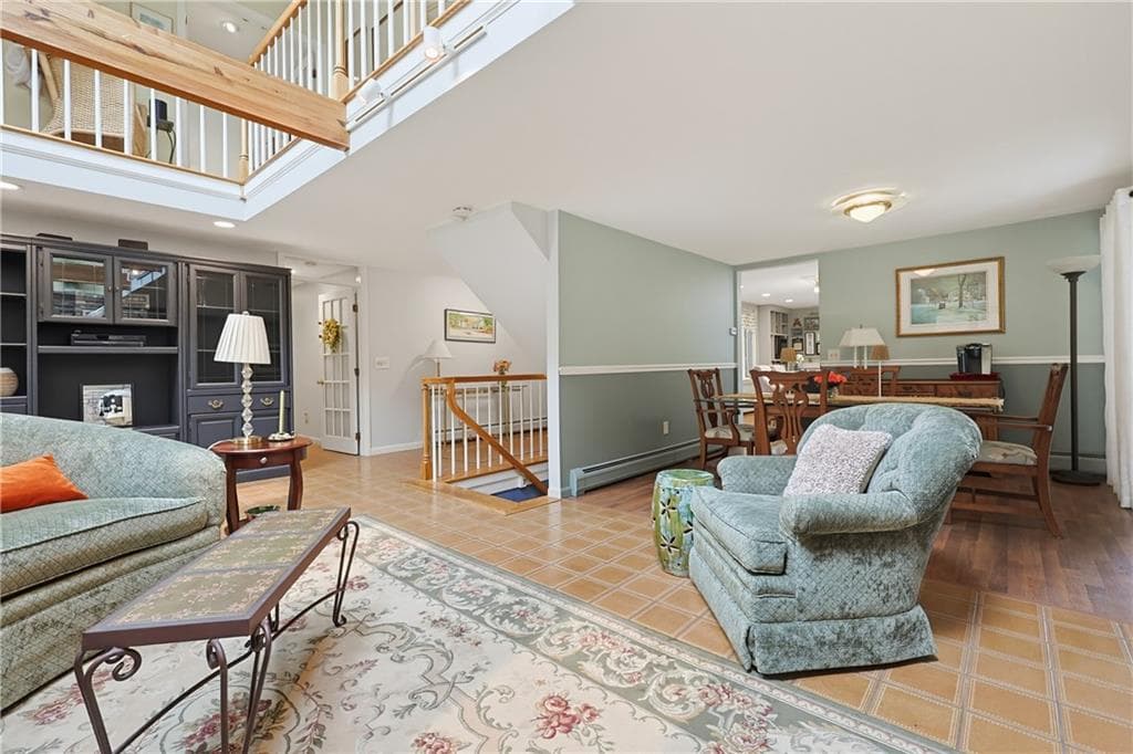 339 Tremont Street photo 17