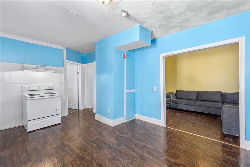 71 Roberts Street photo 19
