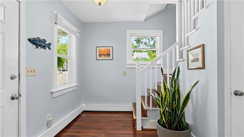 Single Family Residence at 344 Point Avenue, Warwick, photo 23 of 45