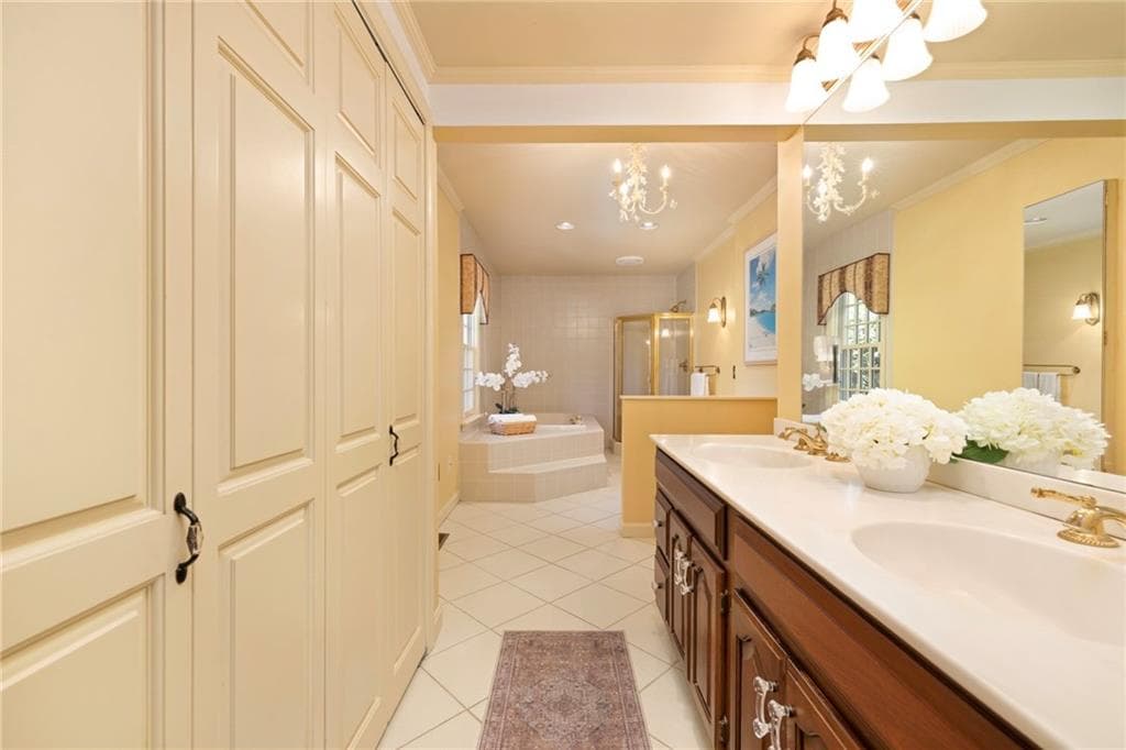 230 Kirby Avenue photo 30