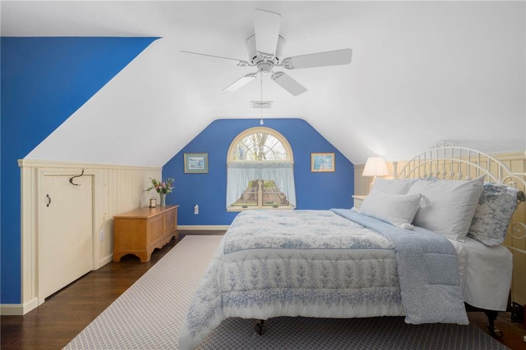 230 Kirby Avenue photo 38