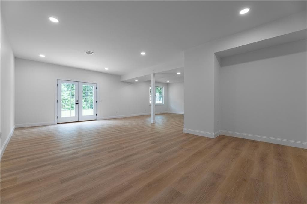 Single Family Residence at 9 Stoneridge Road, Smithfield, photo 46 of 48