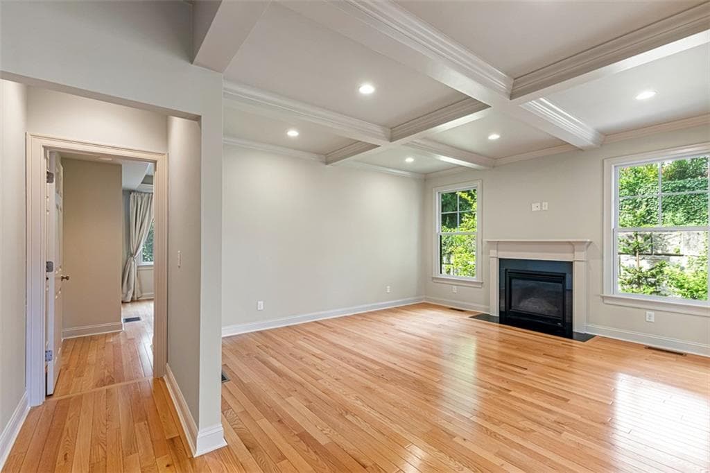 406 Blackstone Boulevard photo 22
