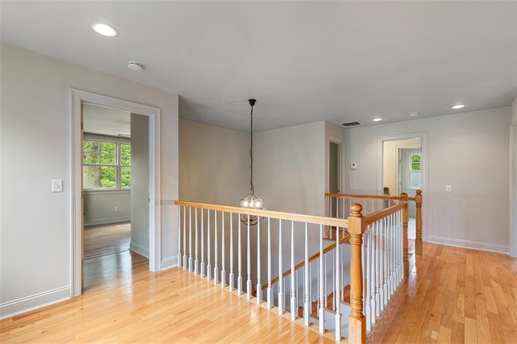 406 Blackstone Boulevard photo 32