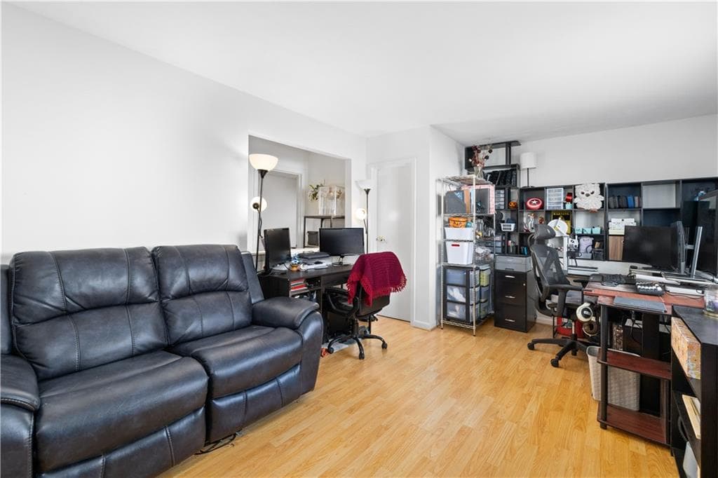 13 Village Court UNIT 13 photo 10