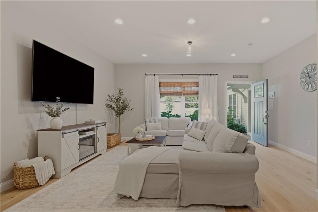 94 Sandy Point Farm Road UNIT #6 photo 8