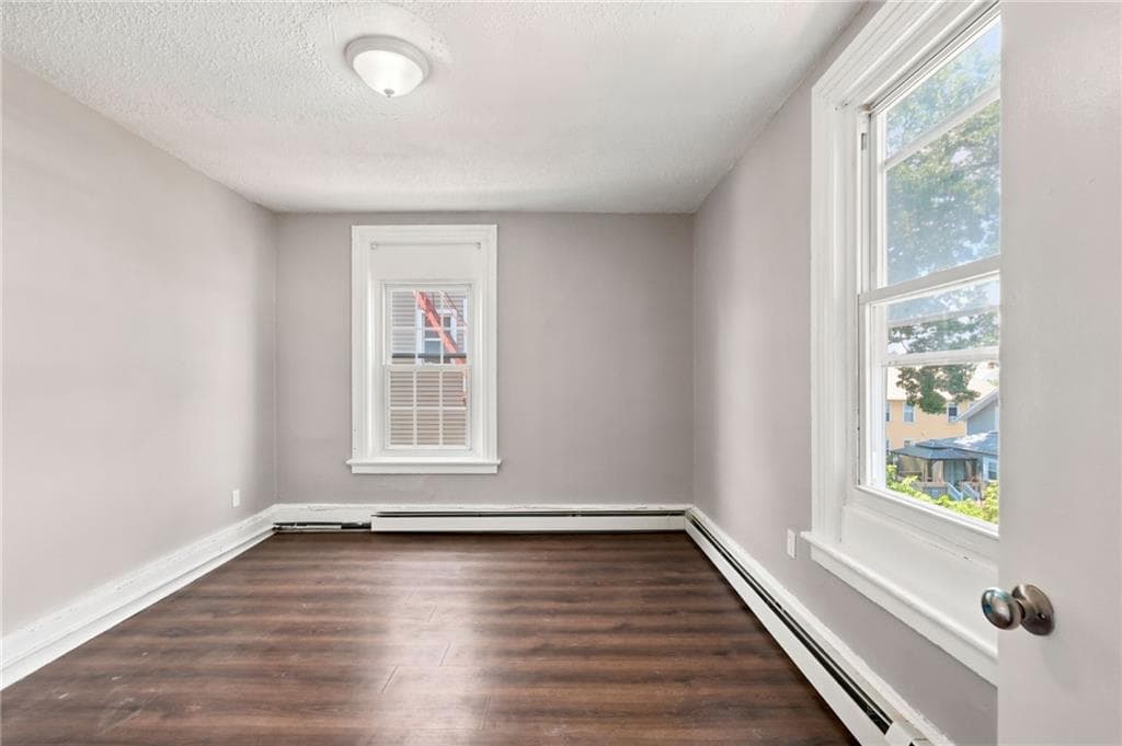 Multi Family at 21 Sackett Street Street, Providence, photo 13 of 36
