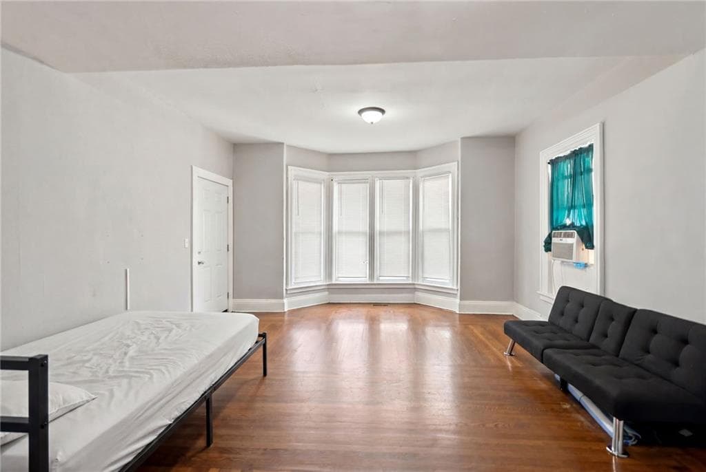 Multi Family at 21 Sackett Street Street, Providence, photo 17 of 36