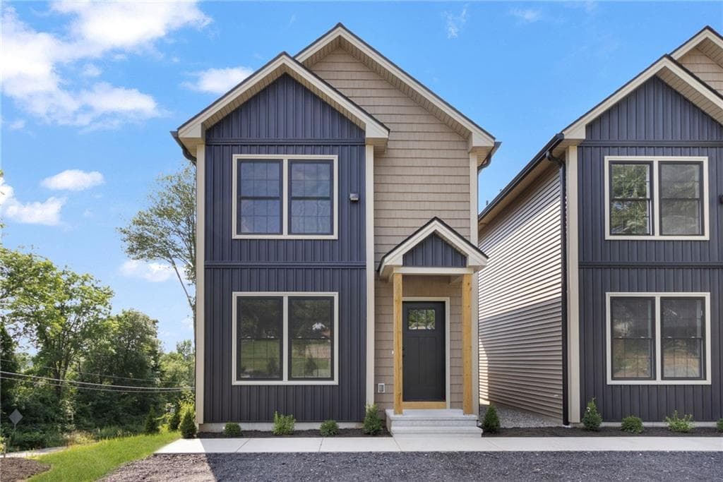 12 Cemetary Road UNIT 12