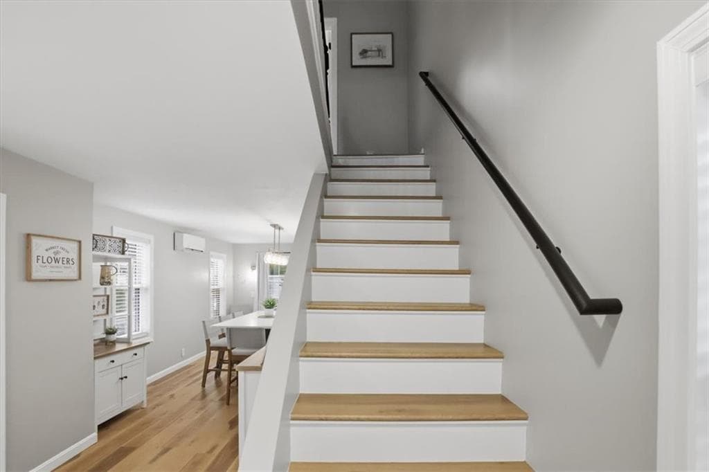 230 Cedar Avenue photo 16