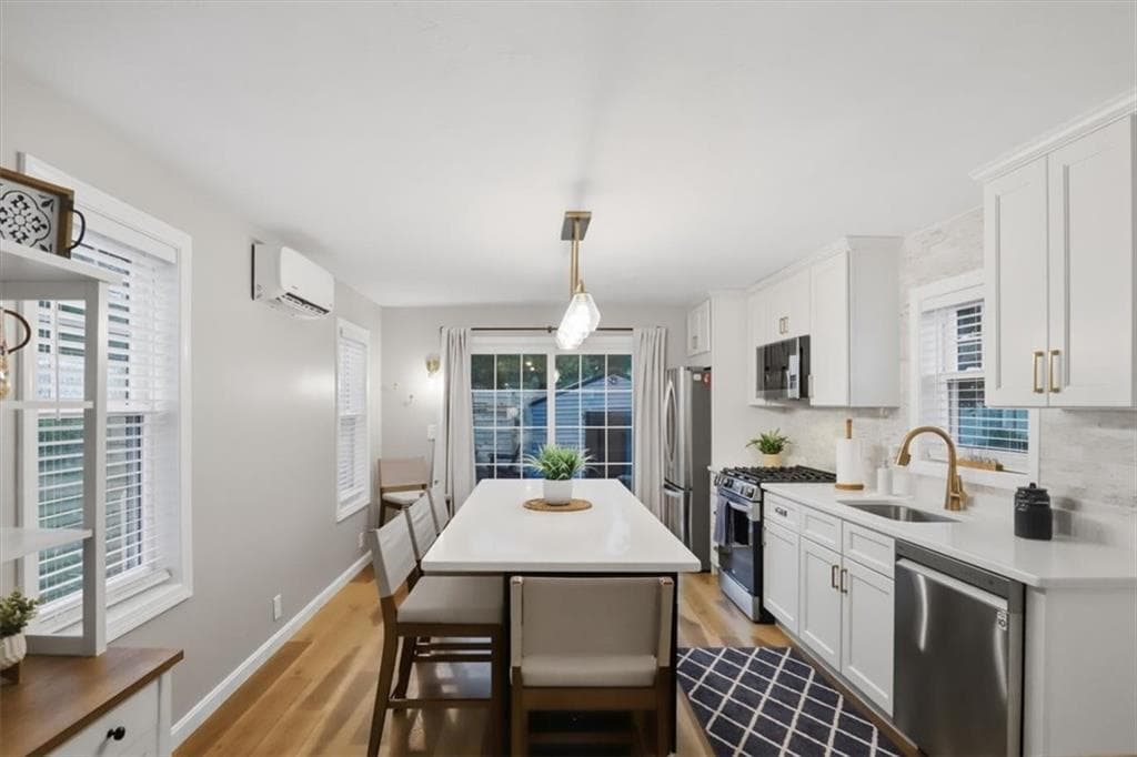 230 Cedar Avenue photo 12