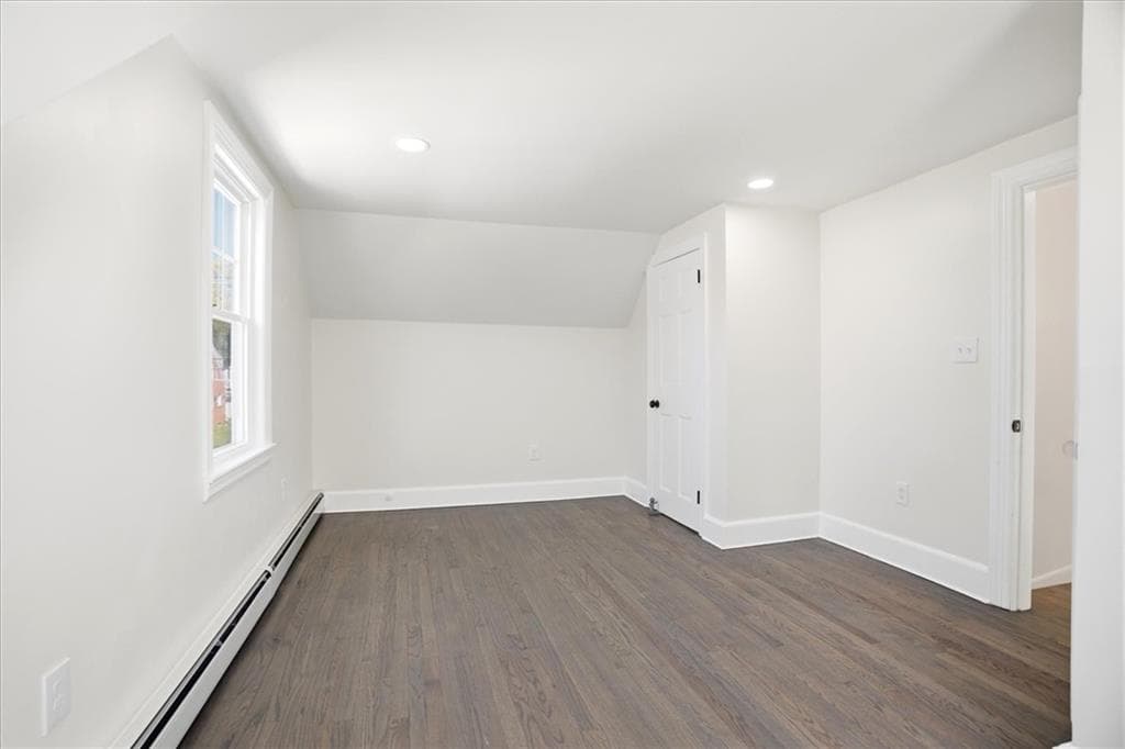 Single Family Residence at 45 Metropolitian park Drive, East Providence, photo 18 of 29