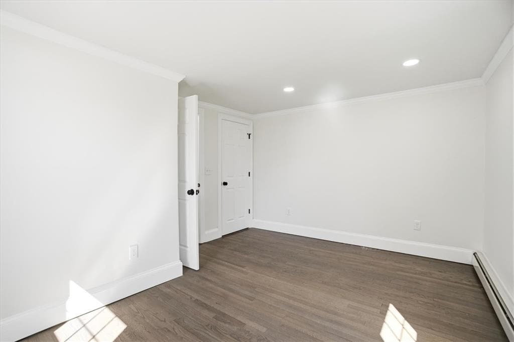 Single Family Residence at 45 Metropolitian park Drive, East Providence, photo 15 of 29