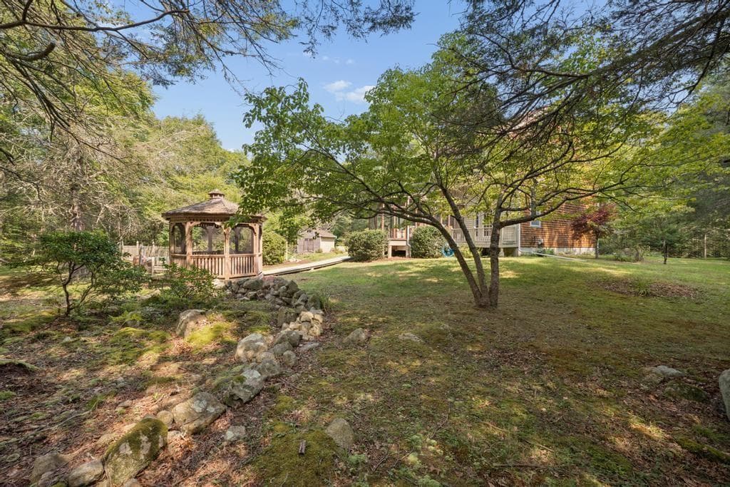 Single Family Residence at 840 Lake Road, Tiverton, photo 17 of 37