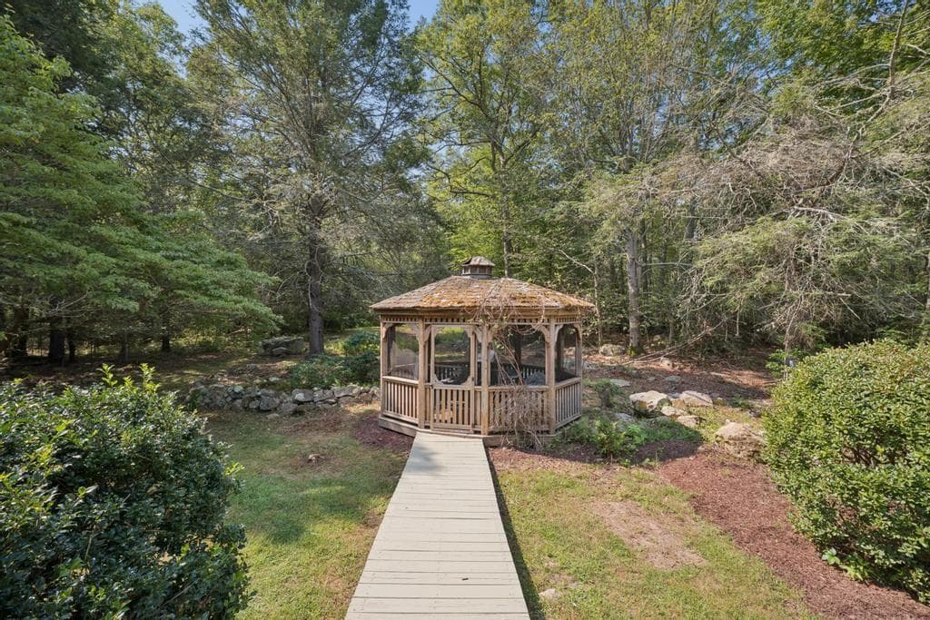 Single Family Residence at 840 Lake Road, Tiverton, photo 16 of 37