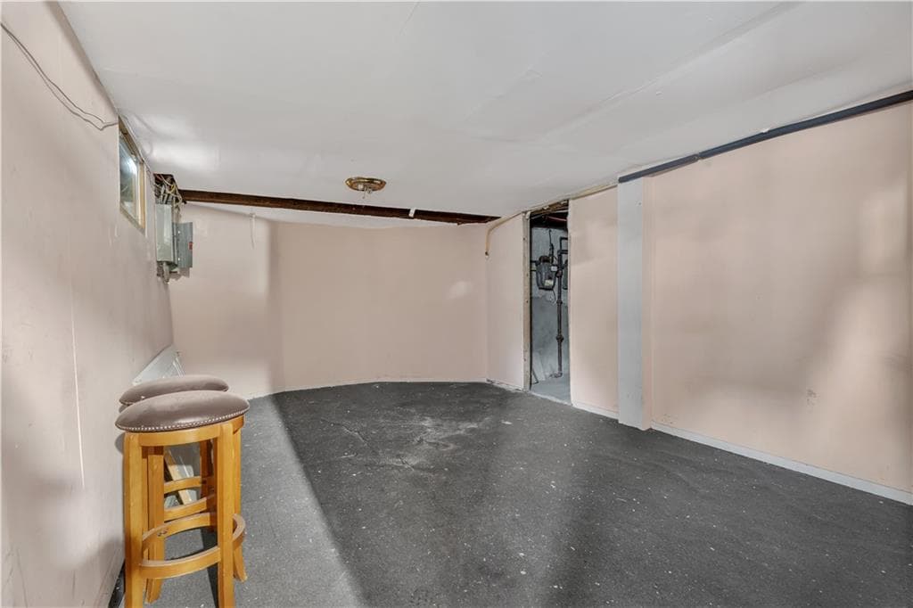 38 Mitchell Street photo 13