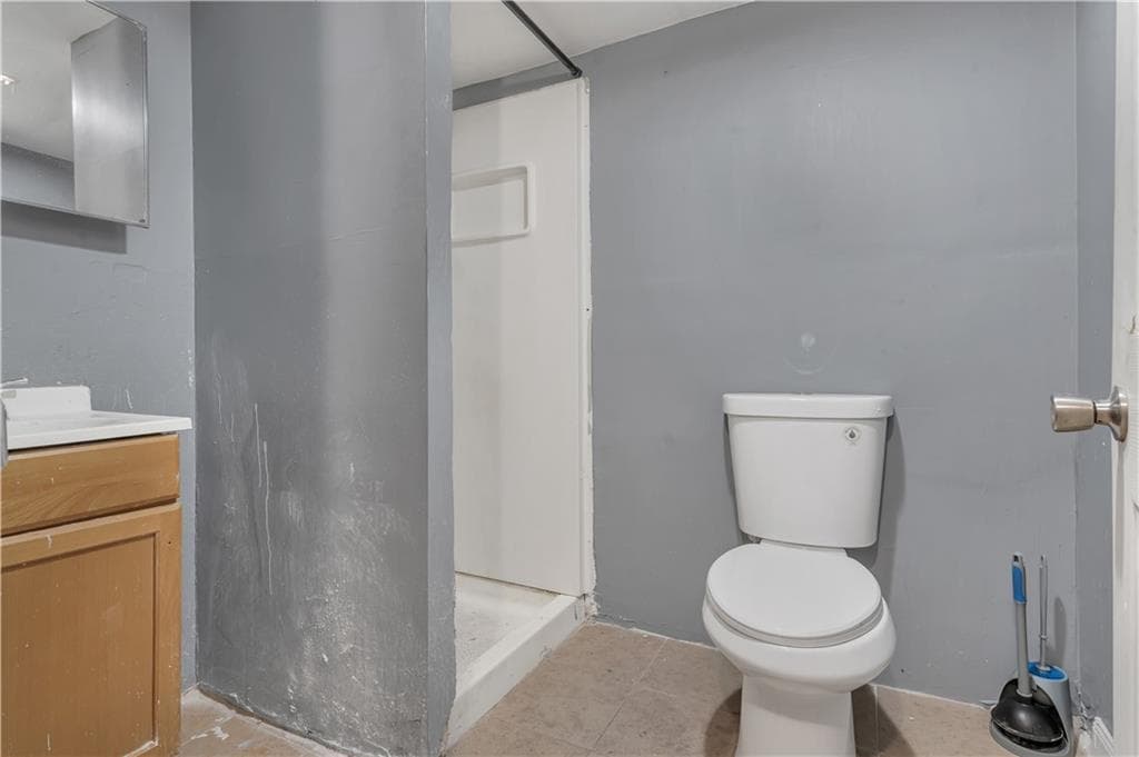 38 Mitchell Street photo 8